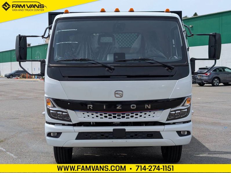 Used 2024 Rizon e18L - photo 2
