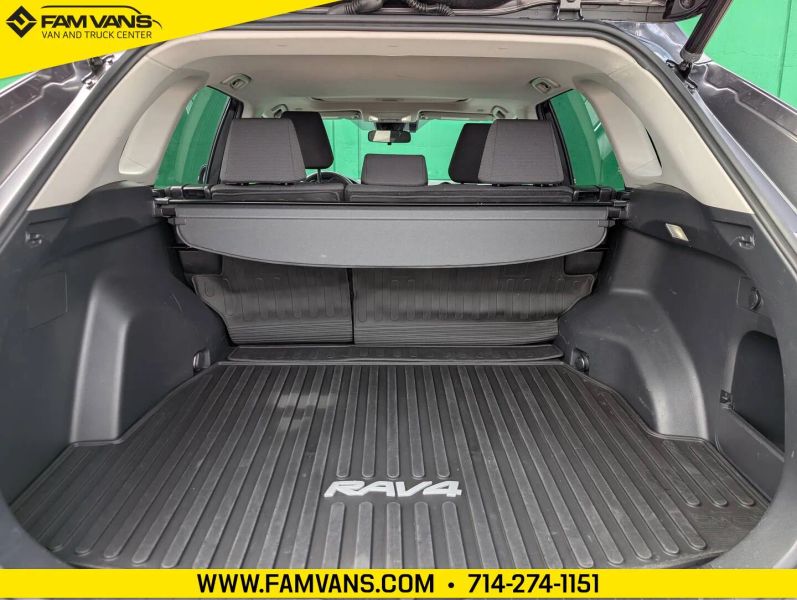Used 2023 Toyota RAV4 - photo 10