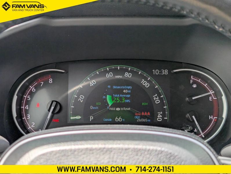 Used 2023 Toyota RAV4 - photo 17