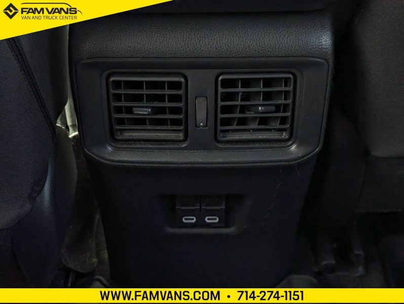 Used 2023 Toyota RAV4 - photo 22