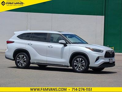 2023 Toyota Highlander FWD SUV for sale #040224-ROD - photo 1