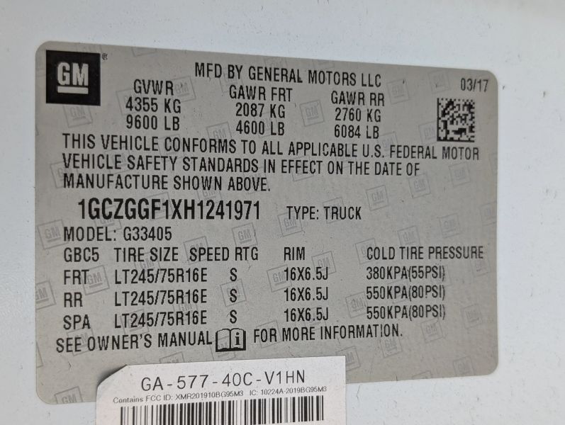 Used 2017 Chevrolet Express 3500 - photo 25
