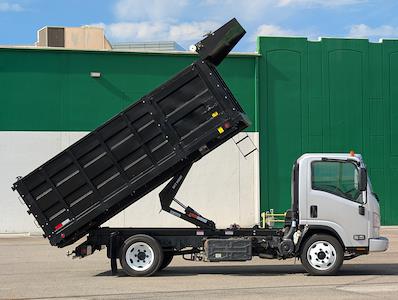 Used 2018 Isuzu NRR - photo 1