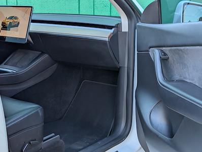 Used 2022 Tesla Model Y - photo 1