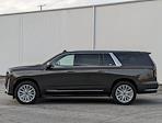Used 2021 Cadillac Escalade ESV Luxury 4x4 SUV for sale #441411 - photo 5