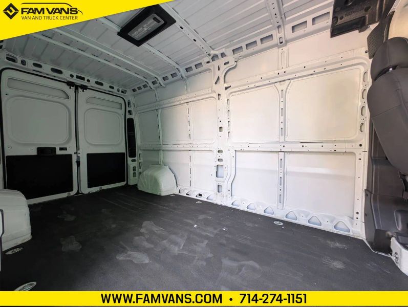 Used 2025 Ram ProMaster 2500 - photo 12