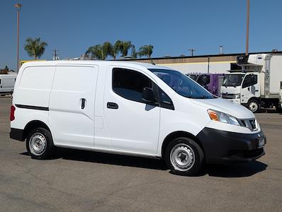 Used 2015 Nissan NV200 Standard Roof Empty Cargo Van for sale #735188 - photo 1