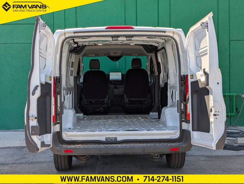 Used 2023 Ford E-Transit 350 - photo 14