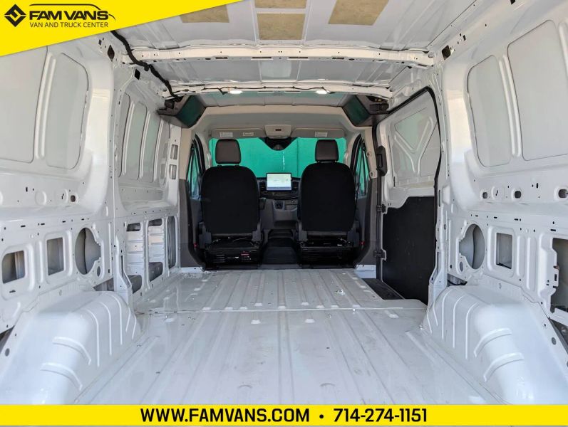 Used 2023 Ford E-Transit 350 - photo 16