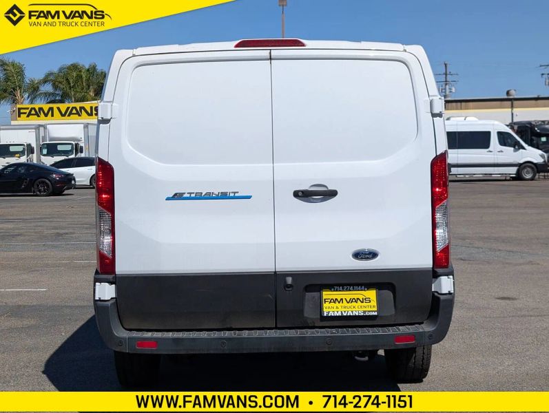 Used 2023 Ford E-Transit 350 - photo 10