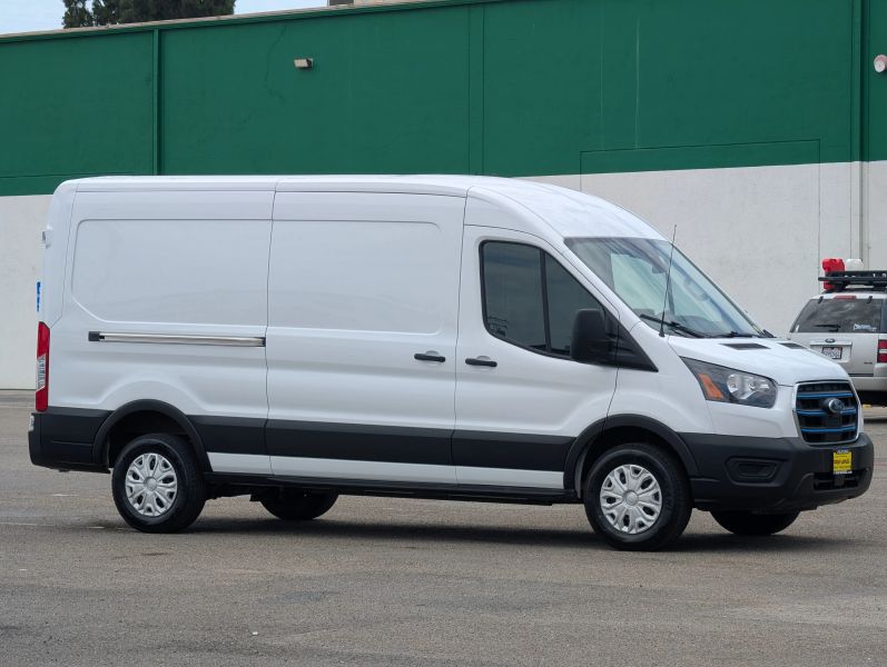 Used 2023 Ford E-Transit 350 - photo 1