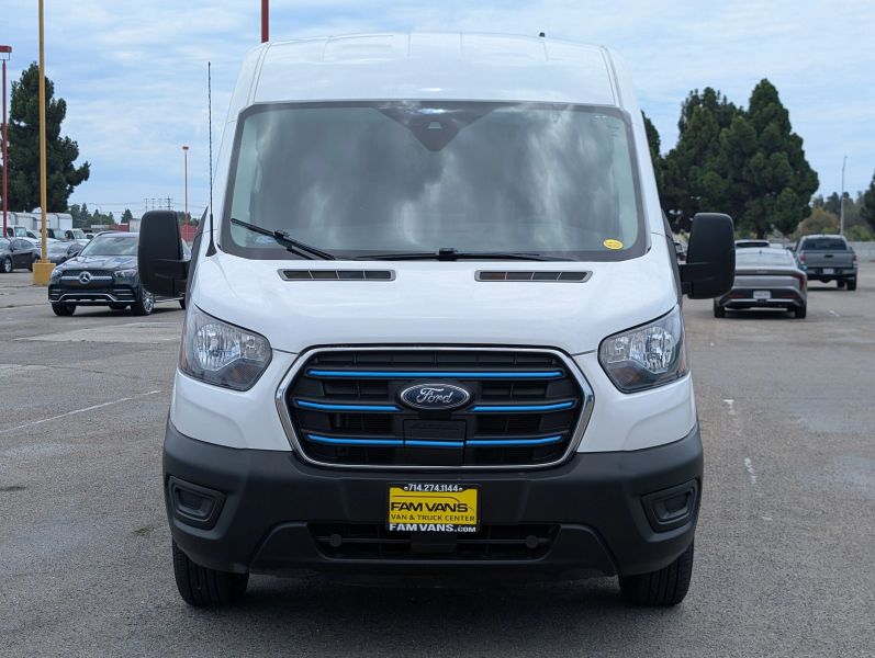 Used 2023 Ford E-Transit 350 - photo 2