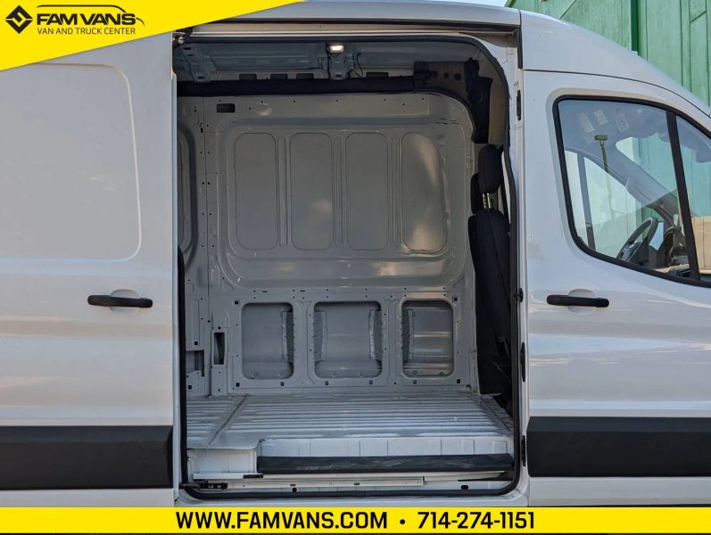 Used 2023 Ford E-Transit 350 - photo 14