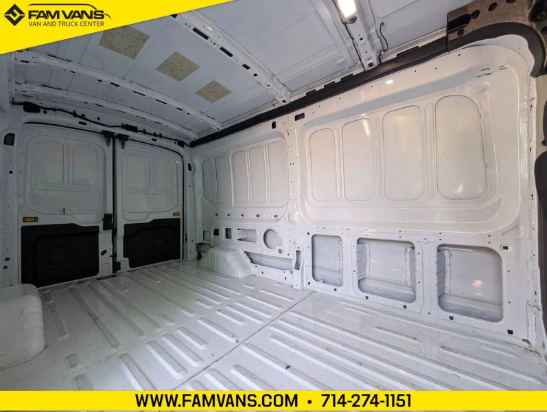 Used 2023 Ford E-Transit 350 - photo 15