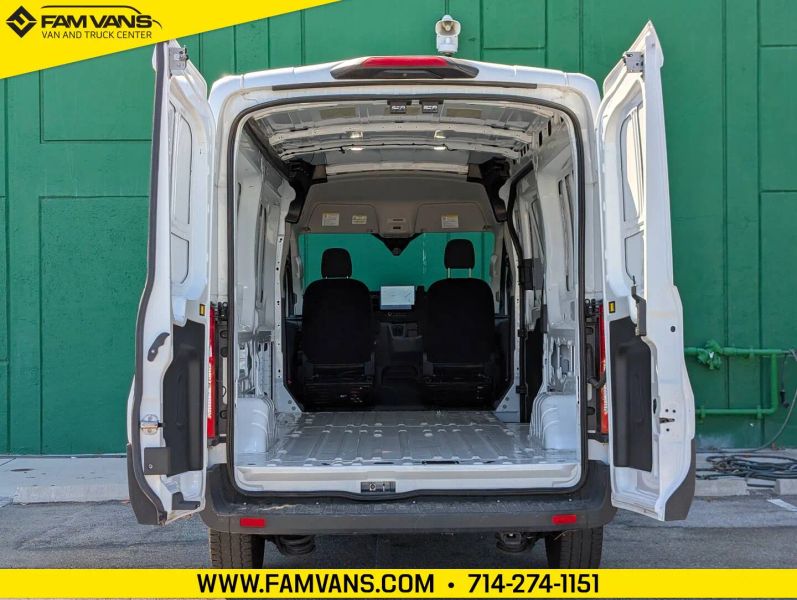 Used 2023 Ford E-Transit 350 - photo 16