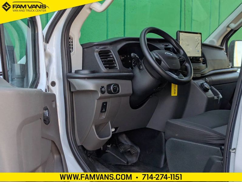 Used 2023 Ford E-Transit 350 - photo 18