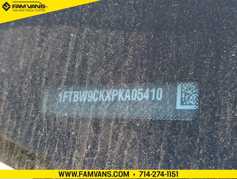 Used 2023 Ford E-Transit 350 - photo 27
