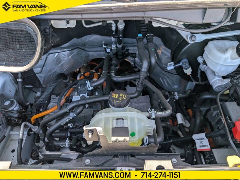 Used 2023 Ford E-Transit 350 - photo 29