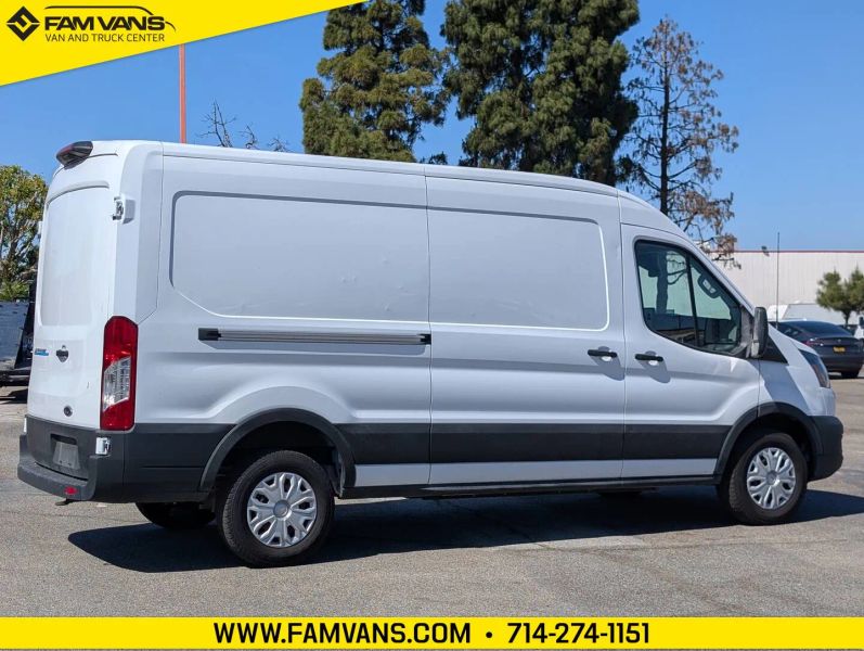 Used 2023 Ford E-Transit 350 - photo 11