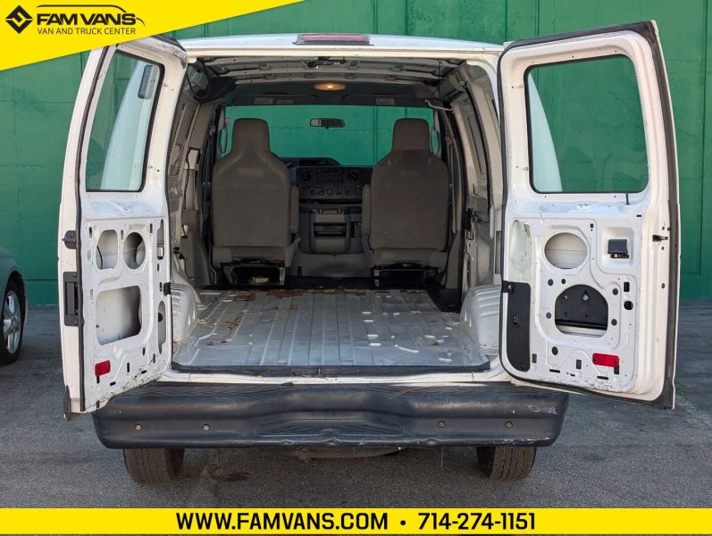 Used 2013 Ford E-150 - photo 13