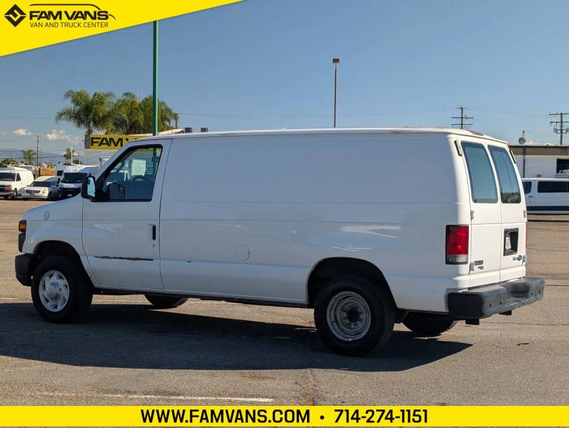 Used 2013 Ford E-150 - photo 8