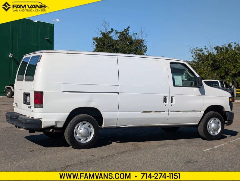 Used 2013 Ford E-150 - photo 2