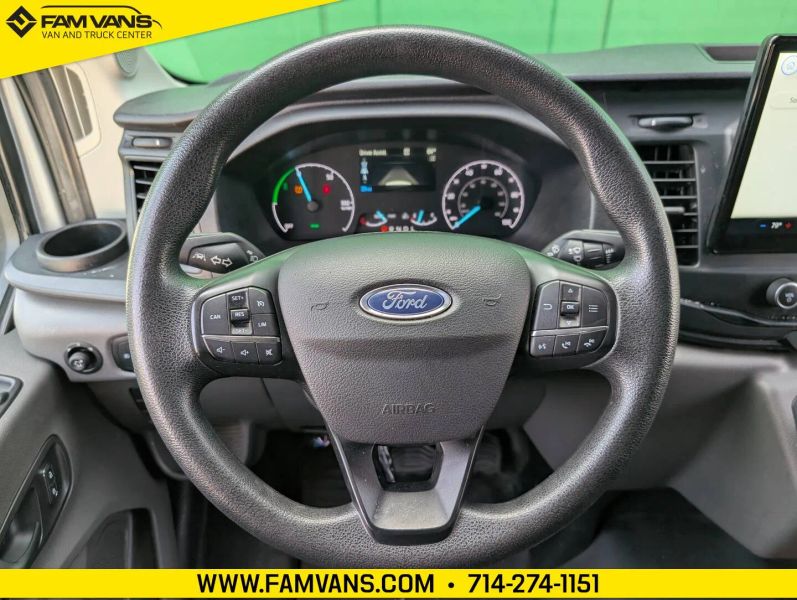 Used 2022 Ford E-Transit 350 - photo 21