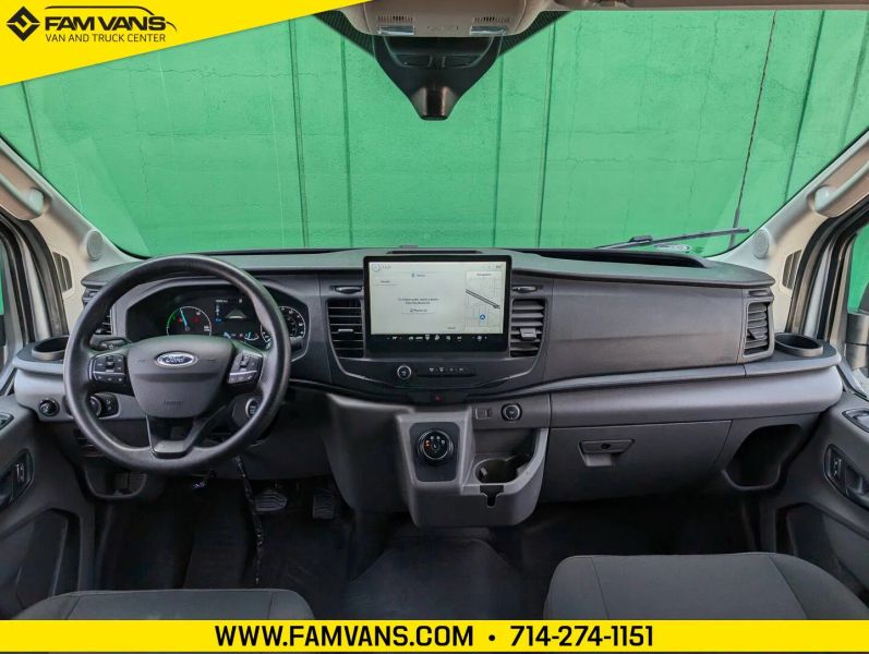 Used 2022 Ford E-Transit 350 - photo 24