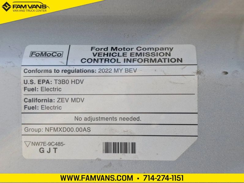 Used 2022 Ford E-Transit 350 - photo 30