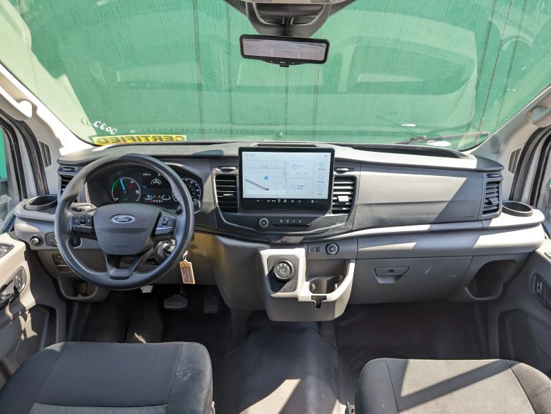 Used 2022 Ford E-Transit 350 - photo 19