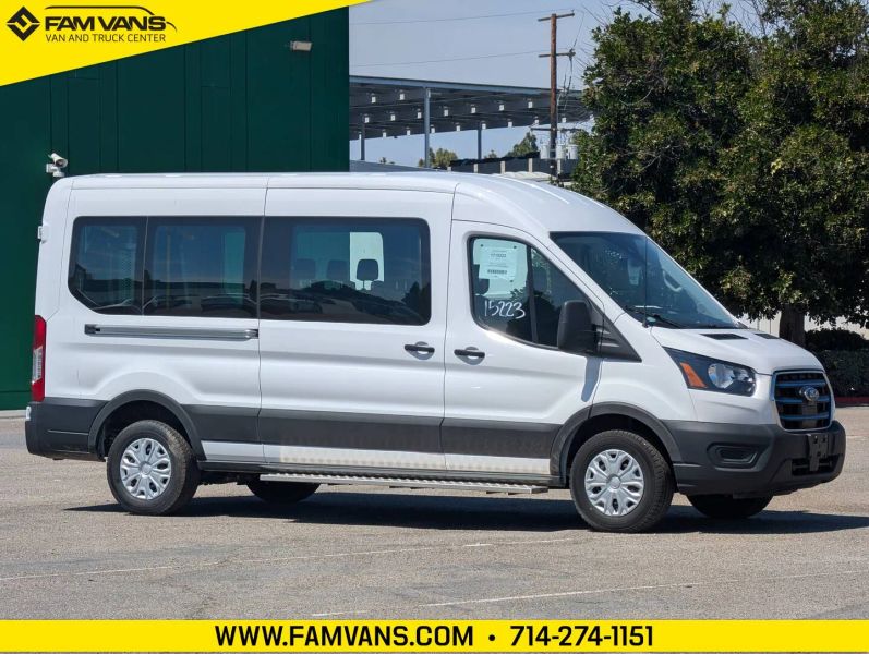 Used 2023 Ford E-Transit 350 - photo 2