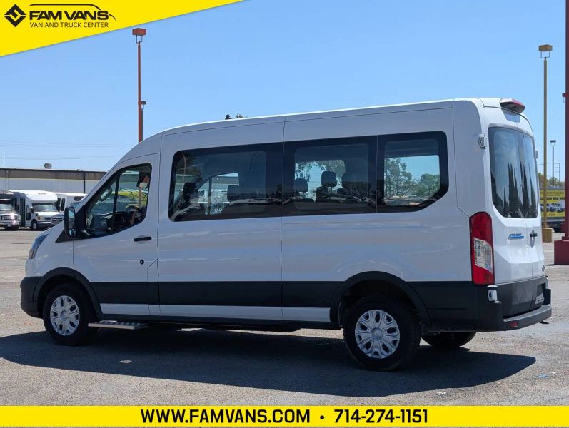 Used 2023 Ford E-Transit 350 - photo 8