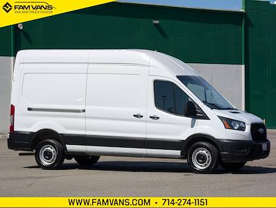 Used 2023 Ford Transit 250 - photo 1