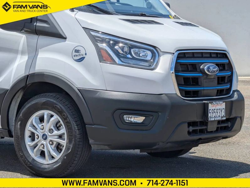 Used 2022 Ford E-Transit 350 - photo 2