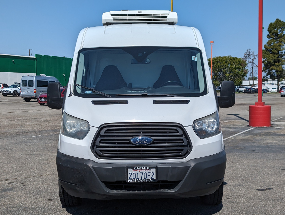 Used 2017 Ford Transit 250 - photo 5