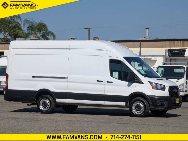 Used 2022 Ford Transit 250 - photo 1