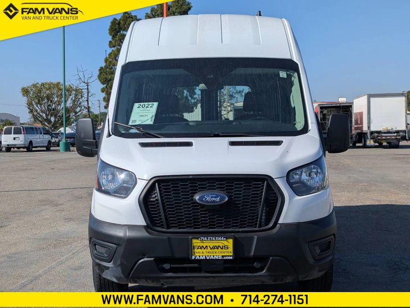 Used 2022 Ford Transit 250 - photo 2