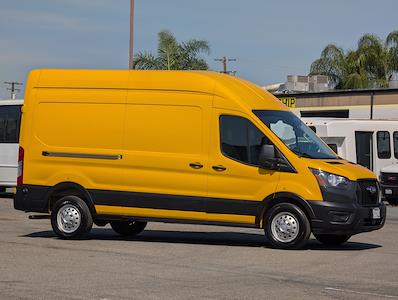 Used 2023 Ford Transit 250 - photo 1