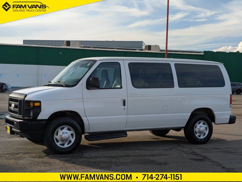 Used 2014 Ford E-350 - photo 6