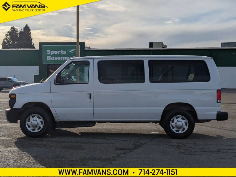 Used 2014 Ford E-350 - photo 7