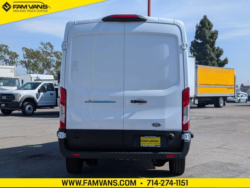 Used 2024 Ford E-Transit 350 - photo 8