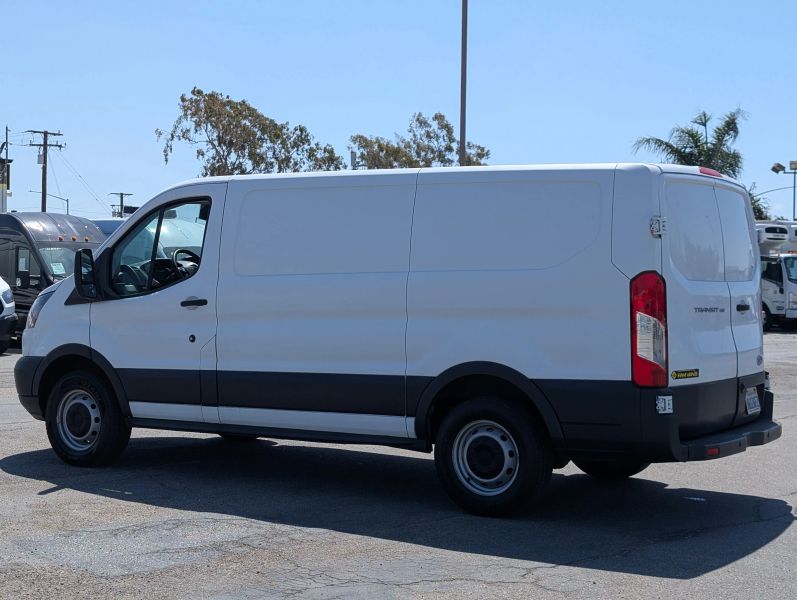 Used 2017 Ford Transit 150 - photo 8