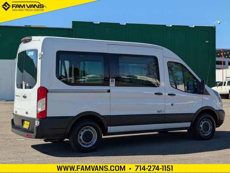 Used 2018 Ford Transit 150 - photo 5