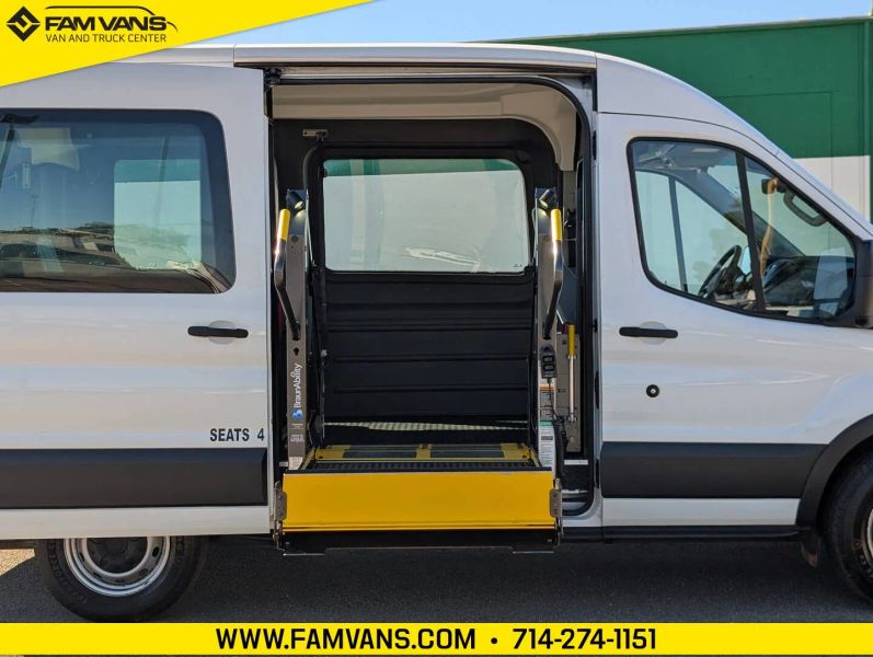 Used 2018 Ford Transit 150 - photo 9