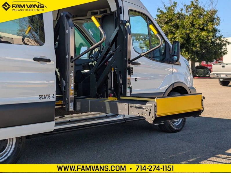 Used 2018 Ford Transit 150 - photo 10