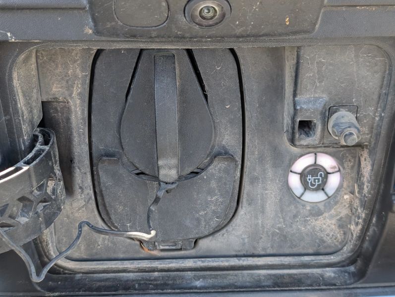 Used 2023 Ford E-Transit 350 - photo 9