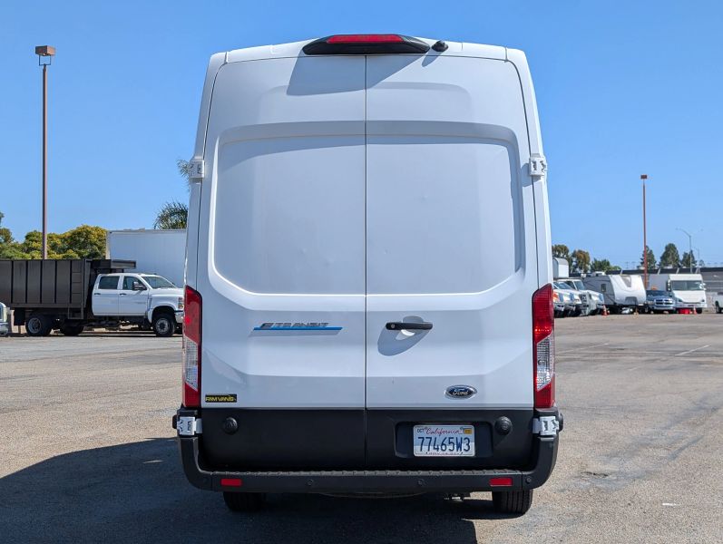 Used 2023 Ford E-Transit 350 - photo 12