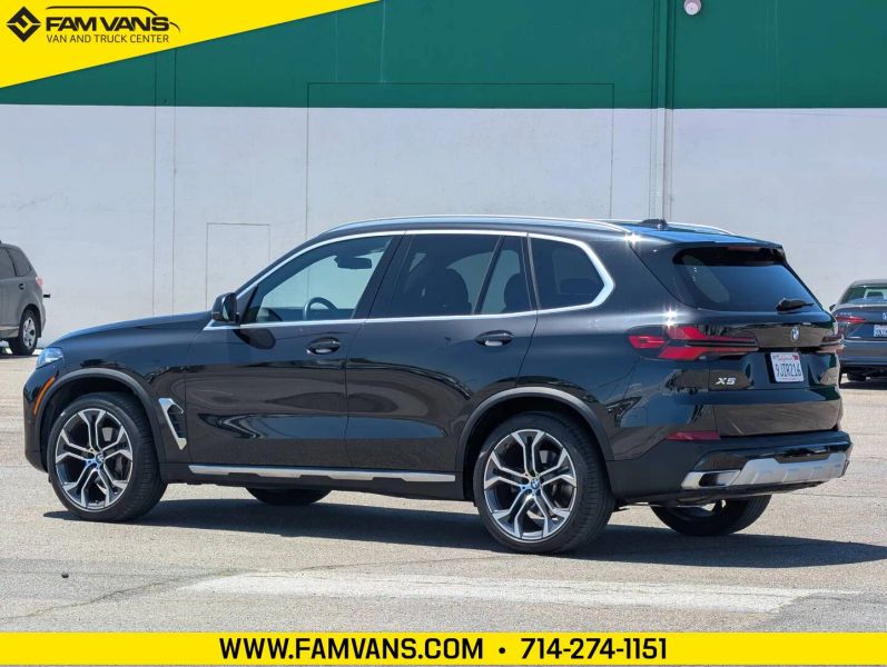 Used 2024 BMW X5 - photo 10