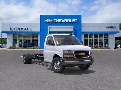 New 2025 GMC Savana 4500 177 EXT WB Cutaway for sale #G25316 - photo 1