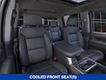 New 2025 GMC Sierra 2500 SLT Crew Cab 4x4 Pickup for sale #JG2454 - photo 17